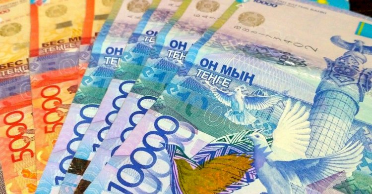 Казахстанцы стали больше доверять тенге