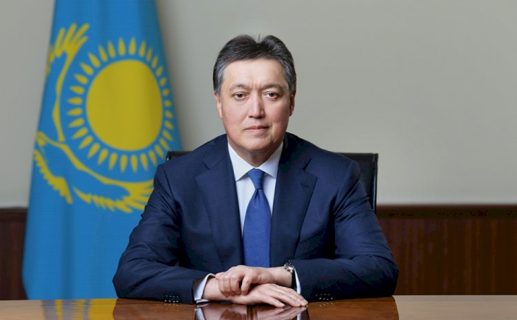 Премьер-министр поручил усилить темпы вакцинации