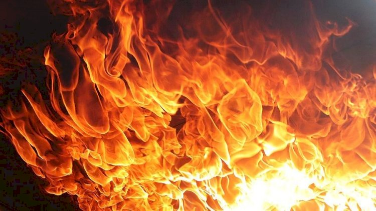 Пожар в центре Алматы удалось локализовать