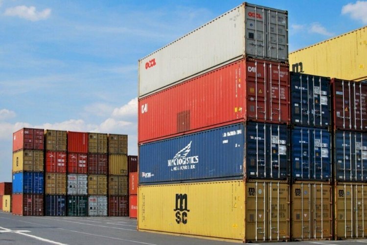 Казахстан и Китай наторговали на 11 млрд долларов за полгода