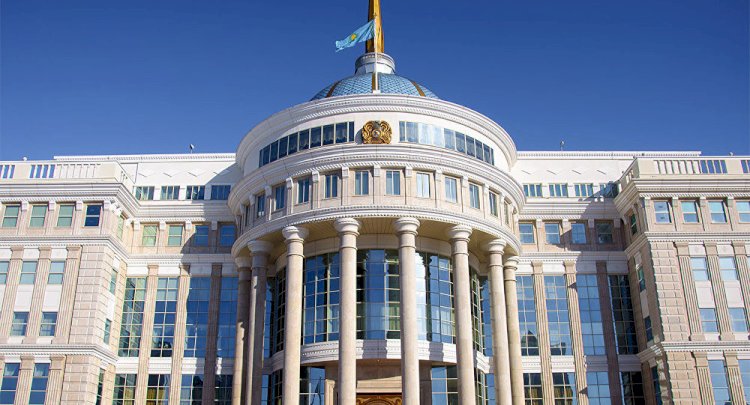 Президента проинформировали о текущей деятельности Мажилиса