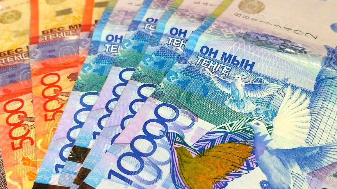 В Казахстане на выплаты по инвалидности и потере кормильца направлено около 682 млрд тенге